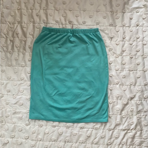 8 Large Size pencil midi skirts - Picture 9 of 9